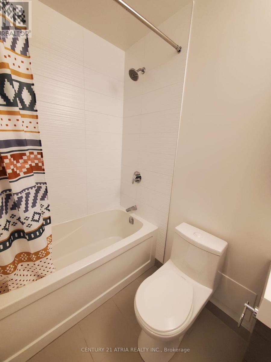 816 - 180 Enterprise Boulevard, Markham, ON - Indoor Photo Showing Bathroom