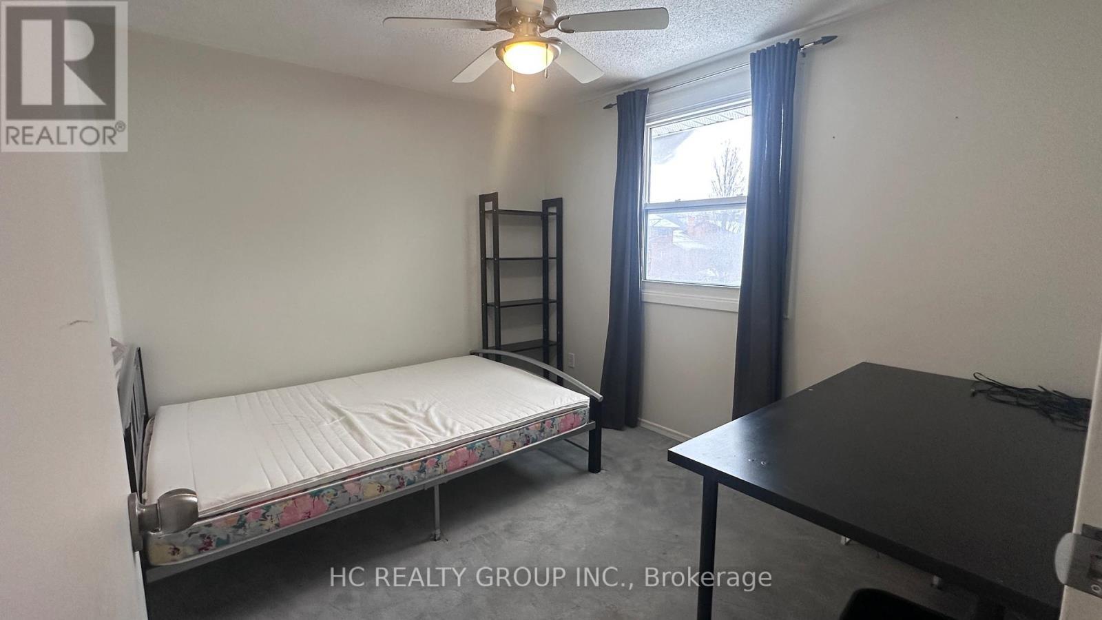 1 - 433 Keats Way, Waterloo, ON - Indoor