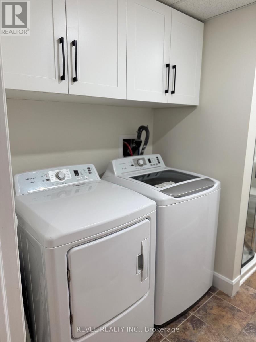 351 Commercial Avenue, Timmins (Ts - Sw), ON - Indoor Photo Showing Laundry Room