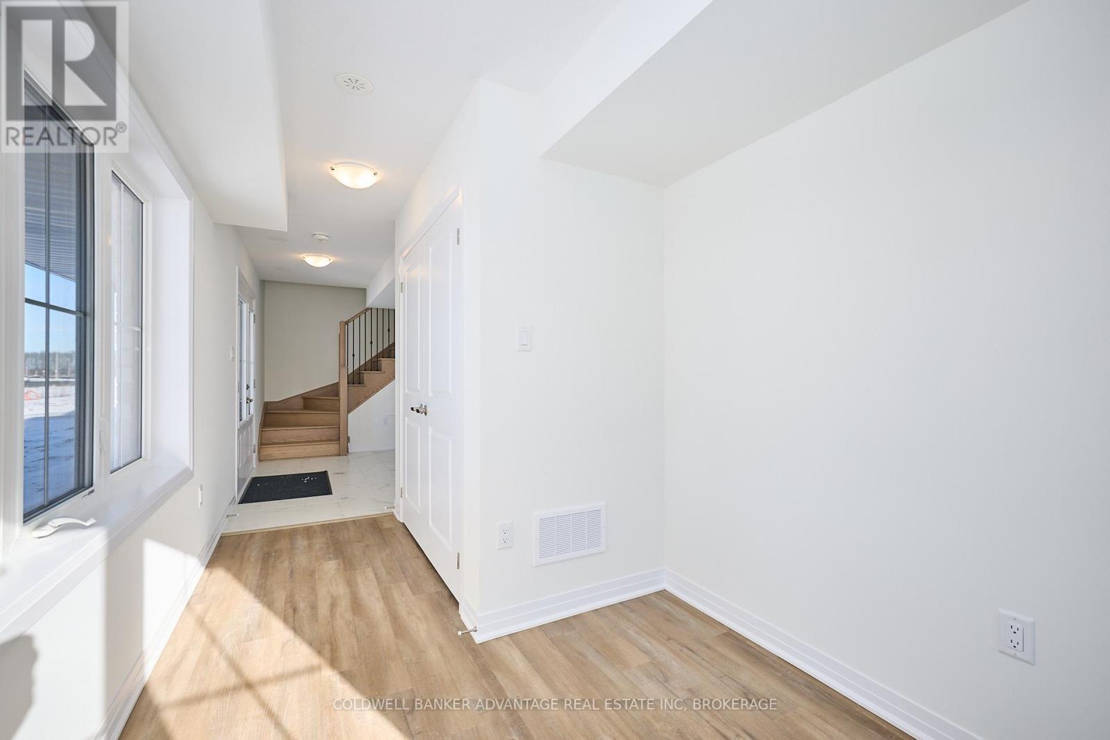 98 Feather Road, Welland (Dain City), ON - Indoor Photo Showing Other Room