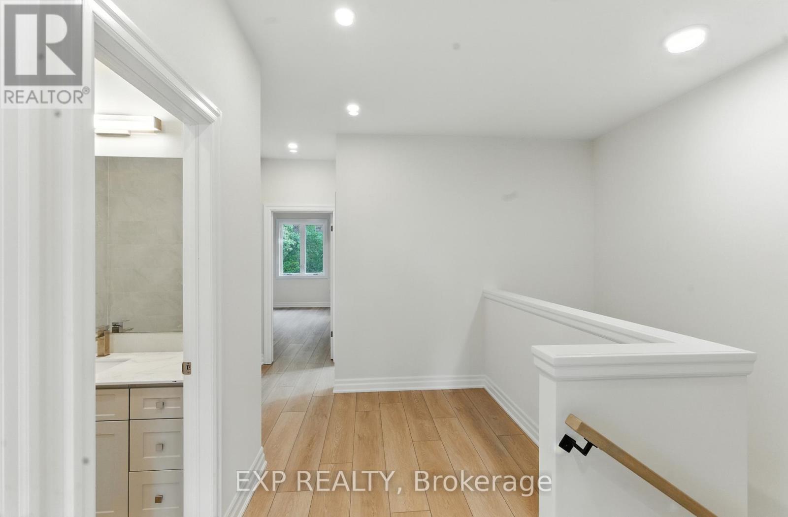 116 Forks Road E, Welland (Dain City), ON - Indoor Photo Showing Other Room