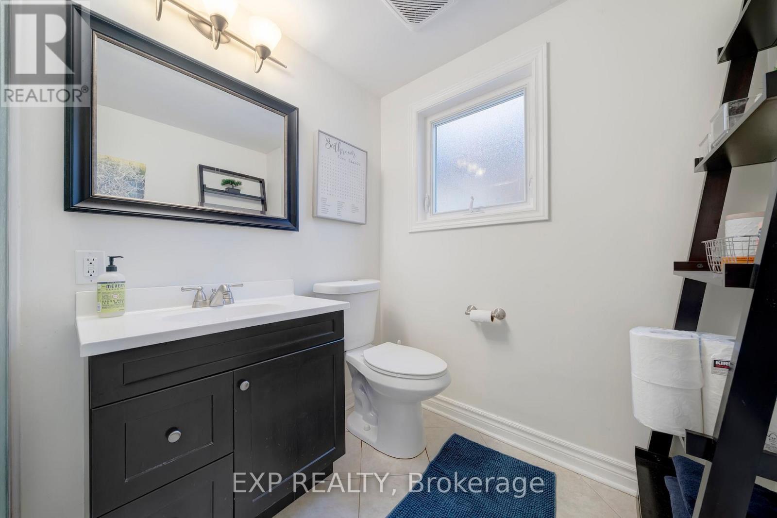 25 Ziraldo Road, St. Catharines (Martindale Pond), ON - Indoor Photo Showing Bathroom