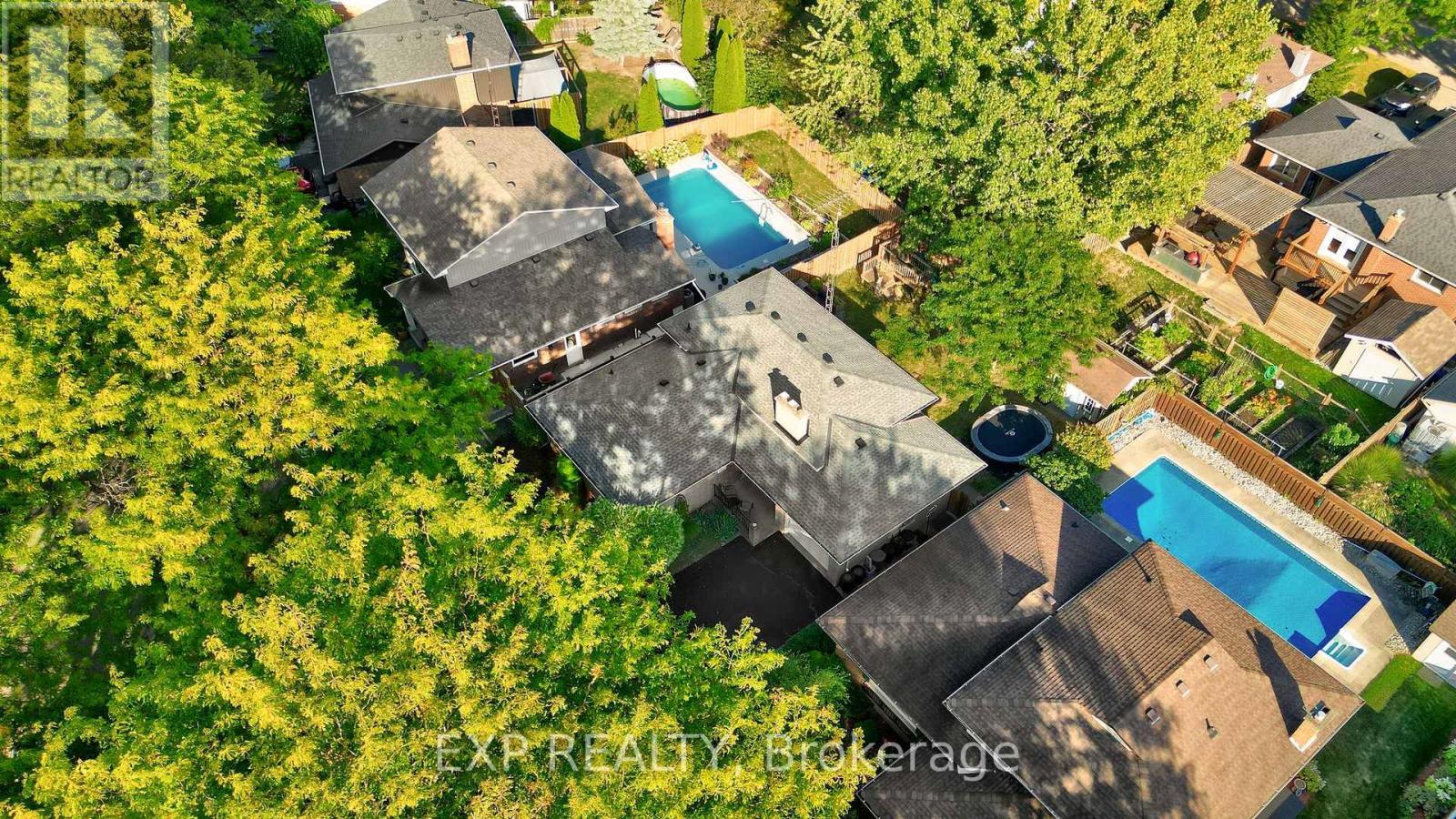 25 Ziraldo Road, St. Catharines (Martindale Pond), ON - Outdoor With View