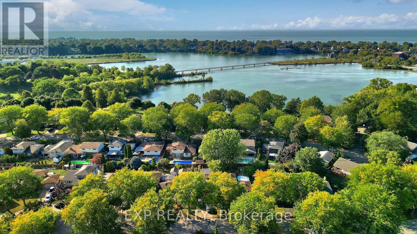 25 Ziraldo Road, St. Catharines (Martindale Pond), ON - Outdoor With Body Of Water With View