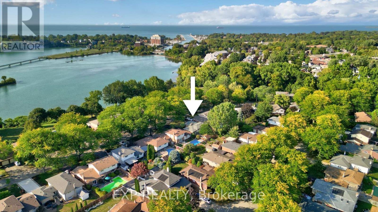 25 Ziraldo Road, St. Catharines (Martindale Pond), ON - Outdoor With Body Of Water With View