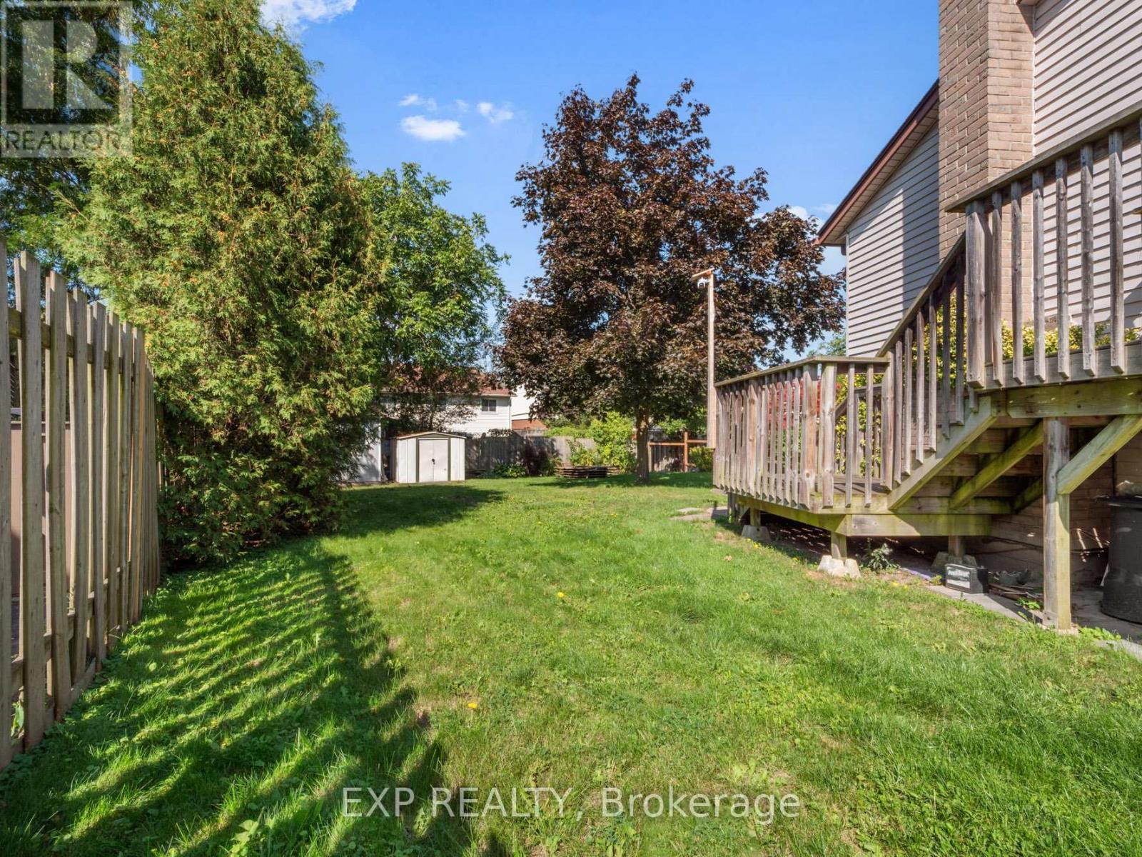 36 Rainbow Court, Welland (Broadway), ON - Outdoor