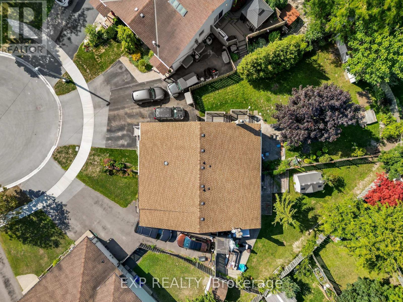 36 Rainbow Court, Welland (Broadway), ON - Outdoor With View