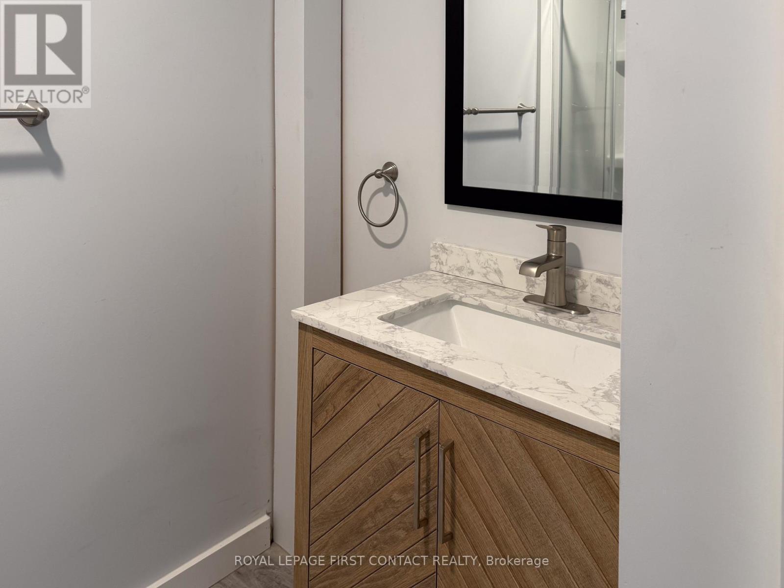 A - 23 Peter Street S, Orillia, ON