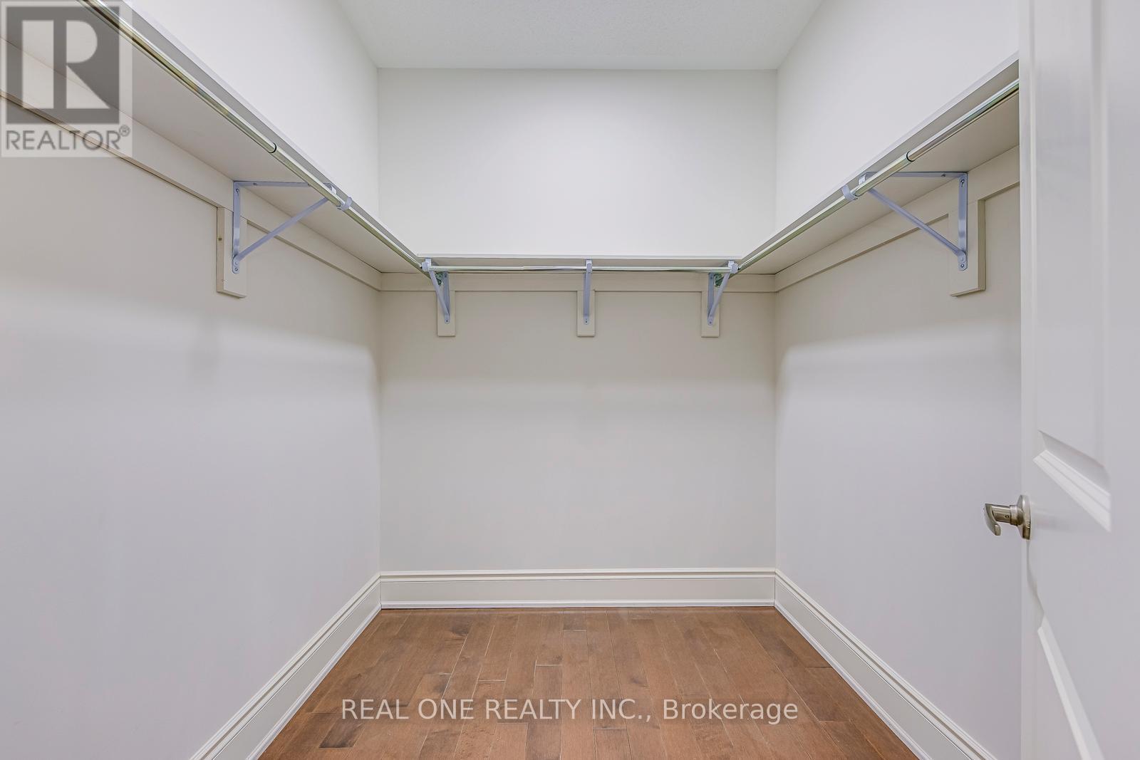 3159 William Rose Way, Oakville, ON - Indoor With Storage