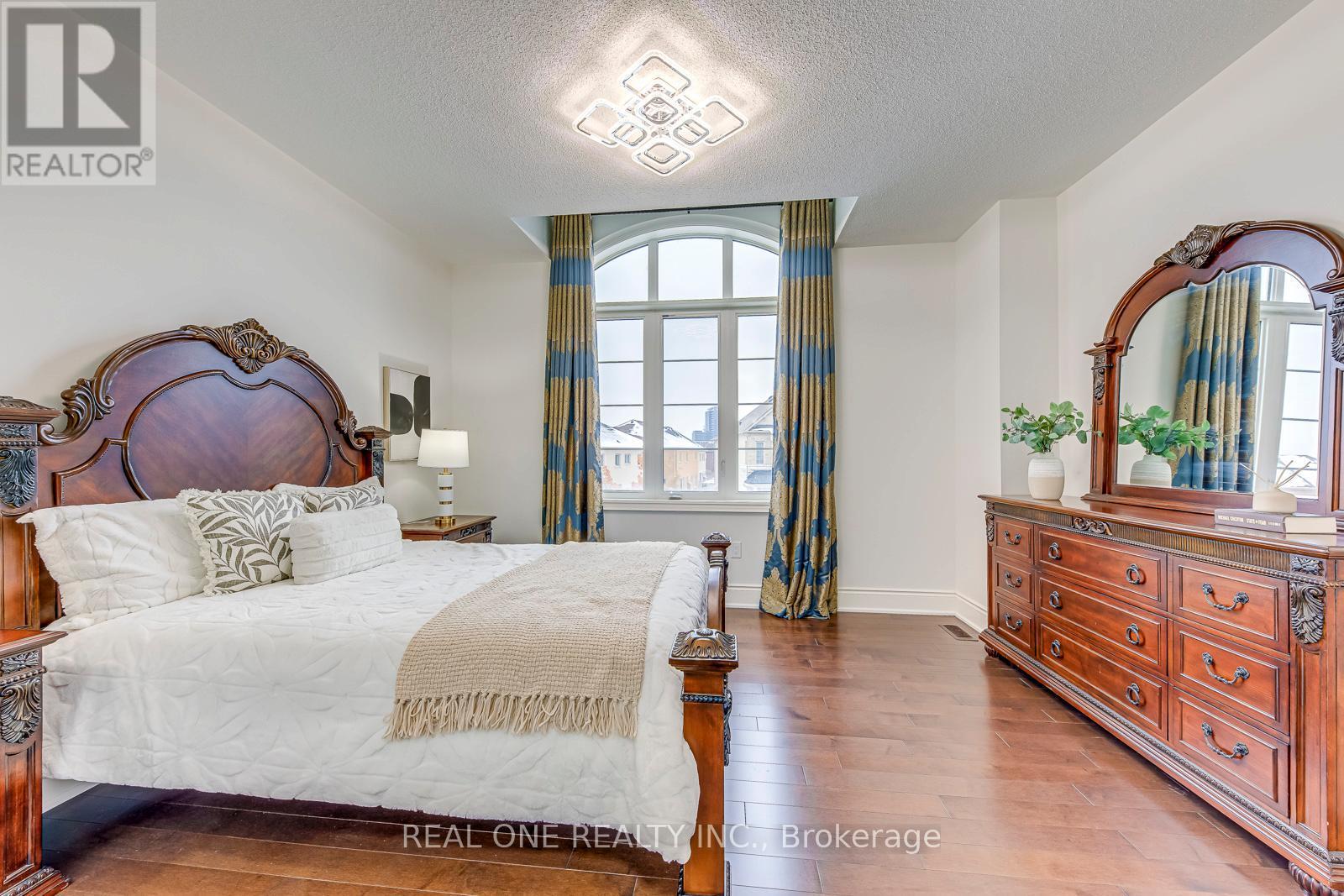 3159 William Rose Way, Oakville, ON - Indoor Photo Showing Bedroom
