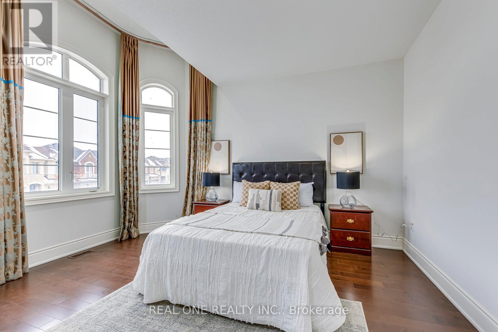 3159 William Rose Way, Oakville, ON - Indoor Photo Showing Bedroom