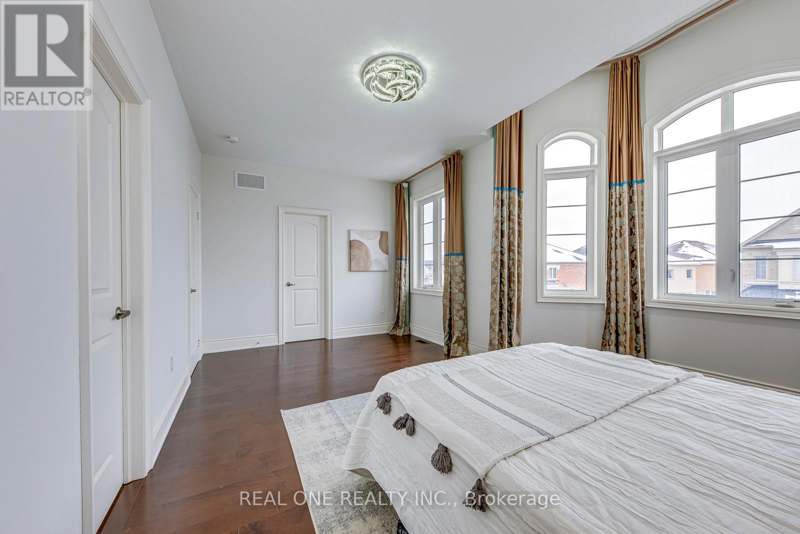 3159 William Rose Way, Oakville, ON - Indoor Photo Showing Bedroom