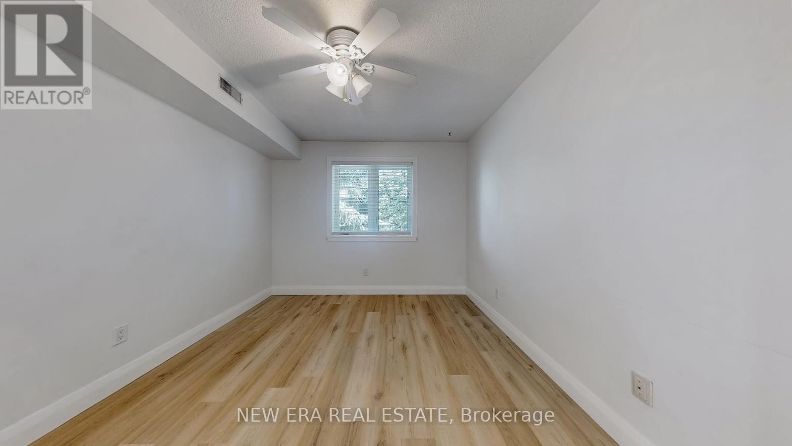 199 - 75 Bristol Road E, Mississauga, ON - Indoor Photo Showing Other Room