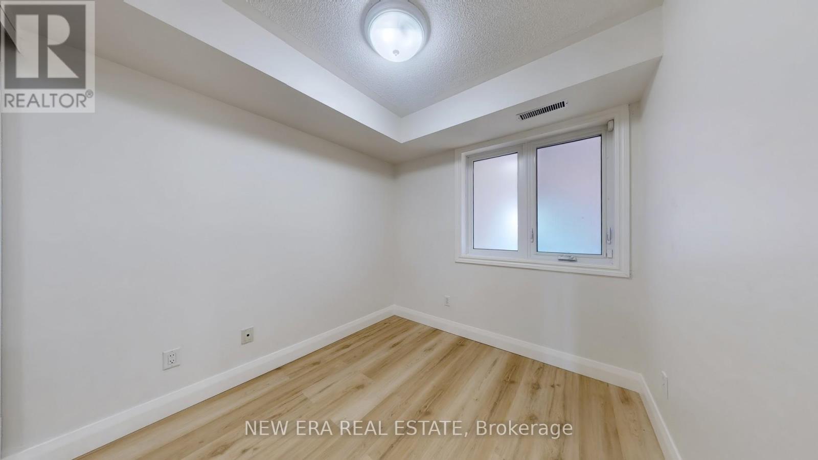 199 - 75 Bristol Road E, Mississauga, ON - Indoor Photo Showing Other Room