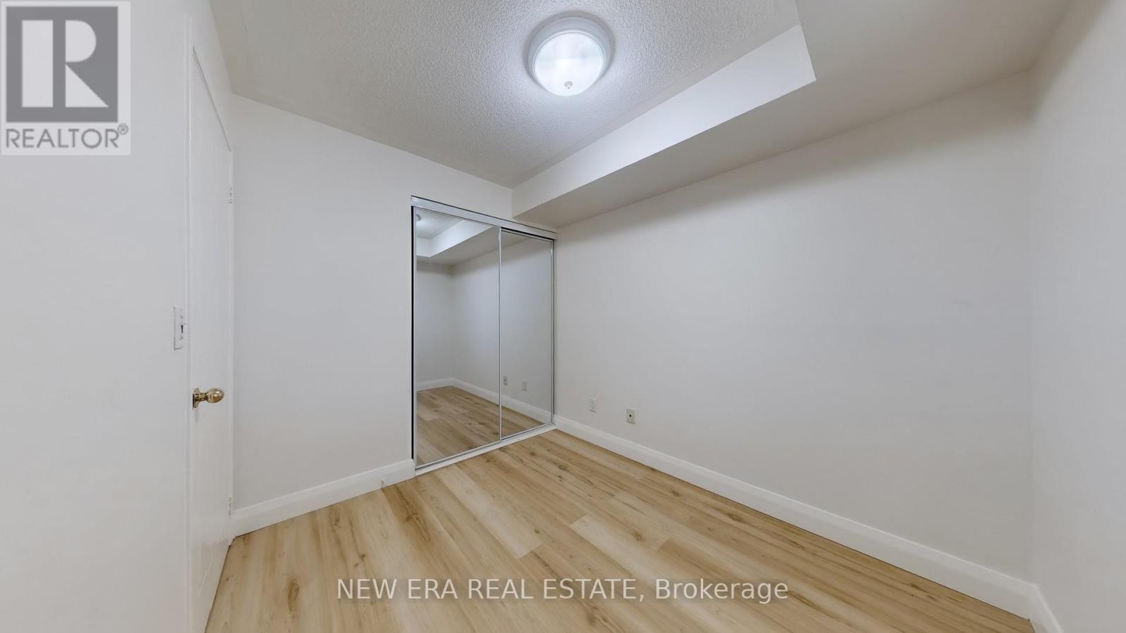 199 - 75 Bristol Road E, Mississauga, ON - Indoor Photo Showing Other Room