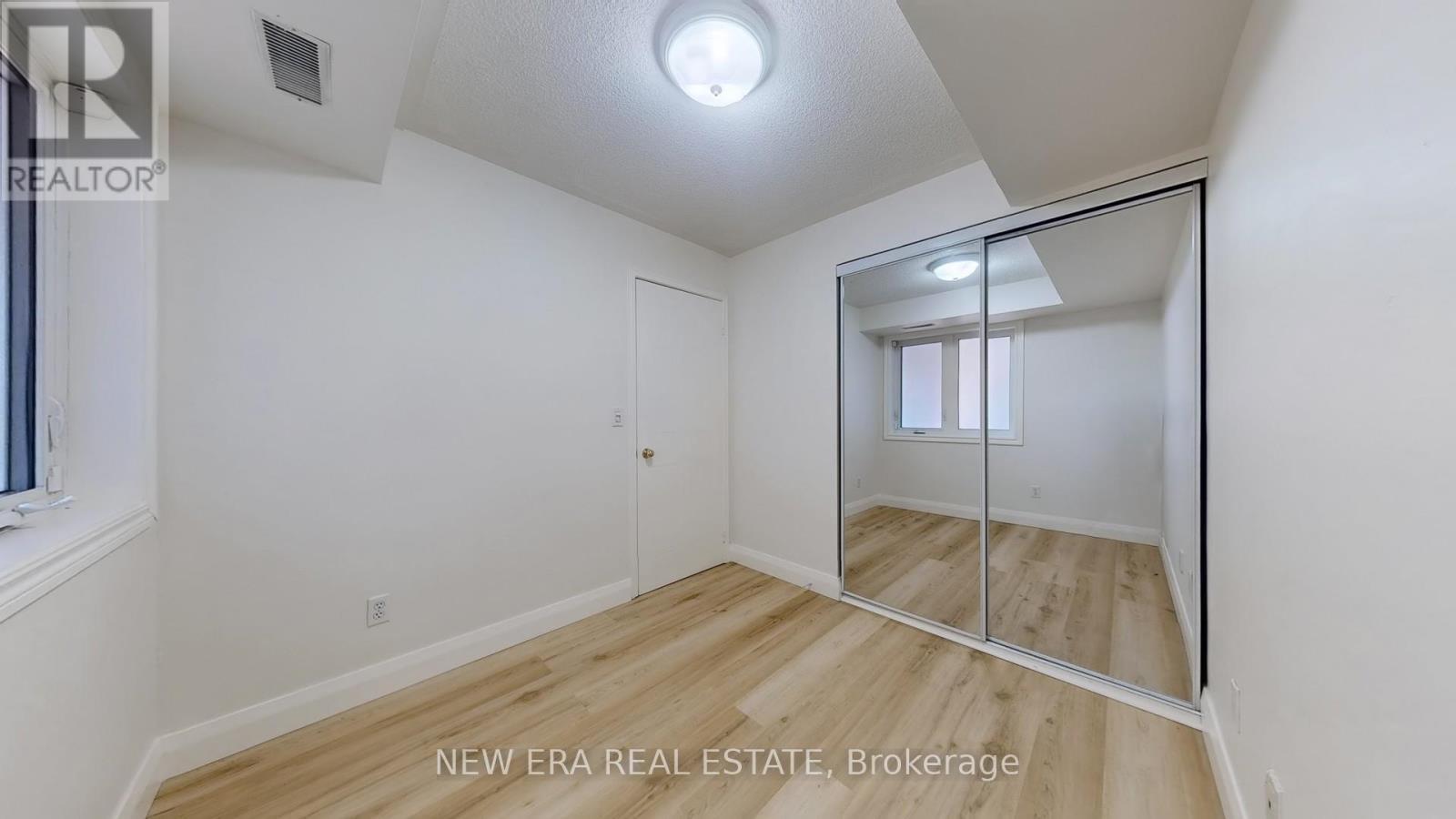 199 - 75 Bristol Road E, Mississauga, ON - Indoor Photo Showing Other Room