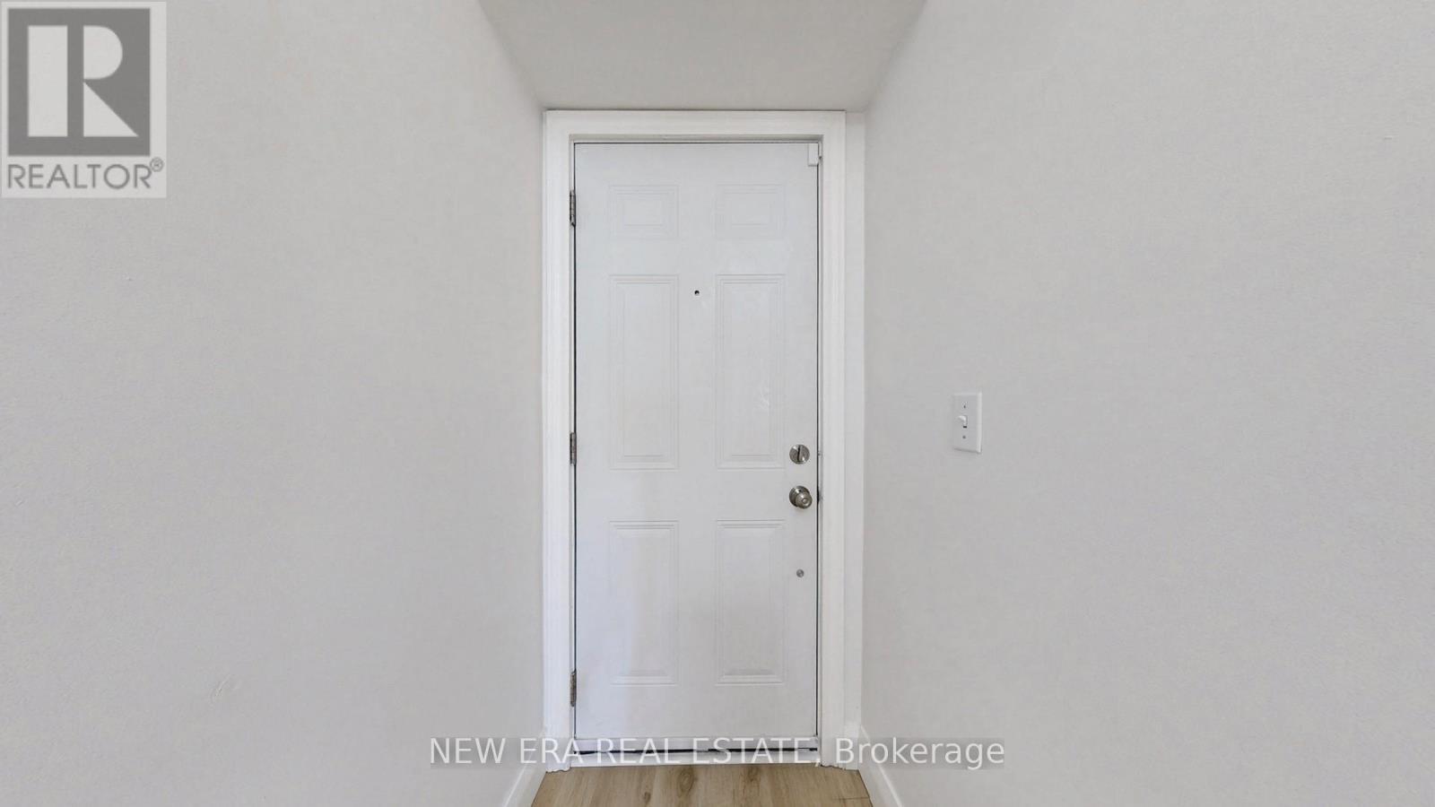 199 - 75 Bristol Road E, Mississauga, ON - Photo Showing Other Room