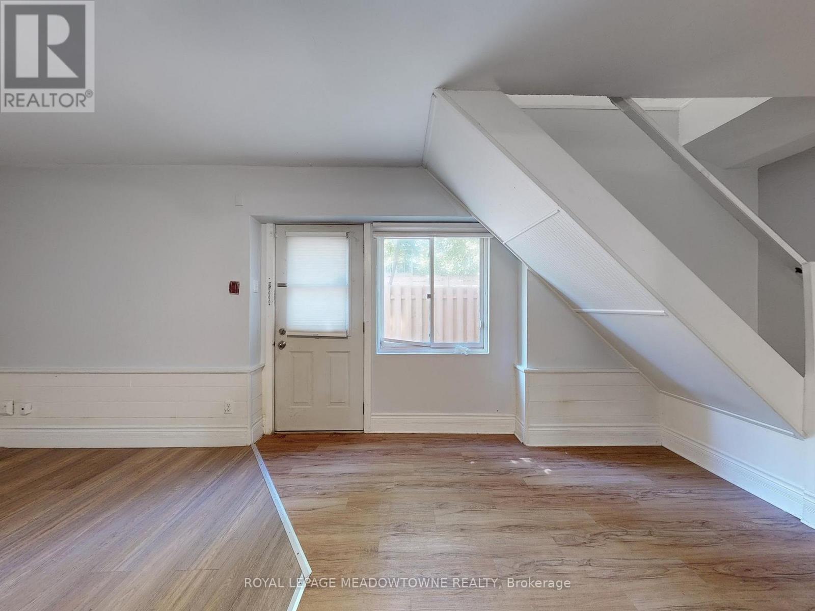 6 - 12 Wesleyan Street, Halton Hills, ON - Indoor Photo Showing Other Room