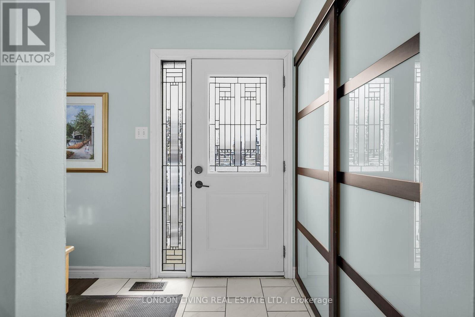 56 Sundridge Court, London South (South T), ON - Indoor Photo Showing Other Room