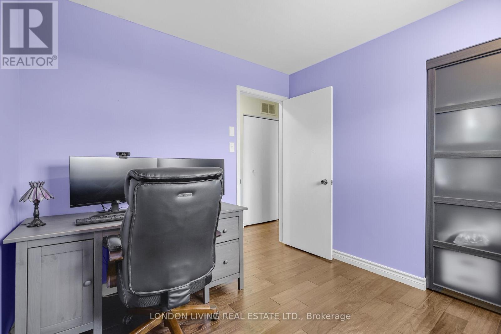 56 Sundridge Court, London South (South T), ON - Indoor Photo Showing Office