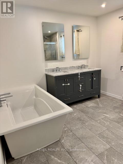 499 Hemlock Street, Timmins (Tne - North), ON - Indoor Photo Showing Bathroom