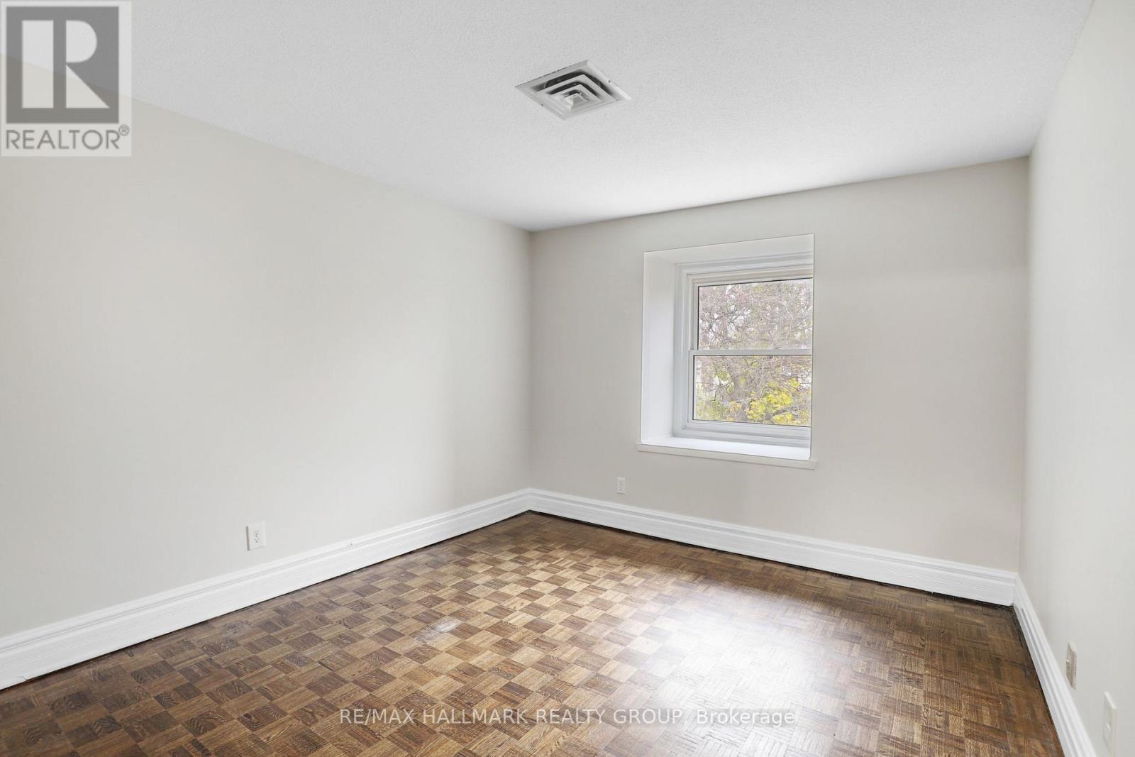 44 - 920 Dynes Road, Ottawa, ON - Indoor Photo Showing Other Room