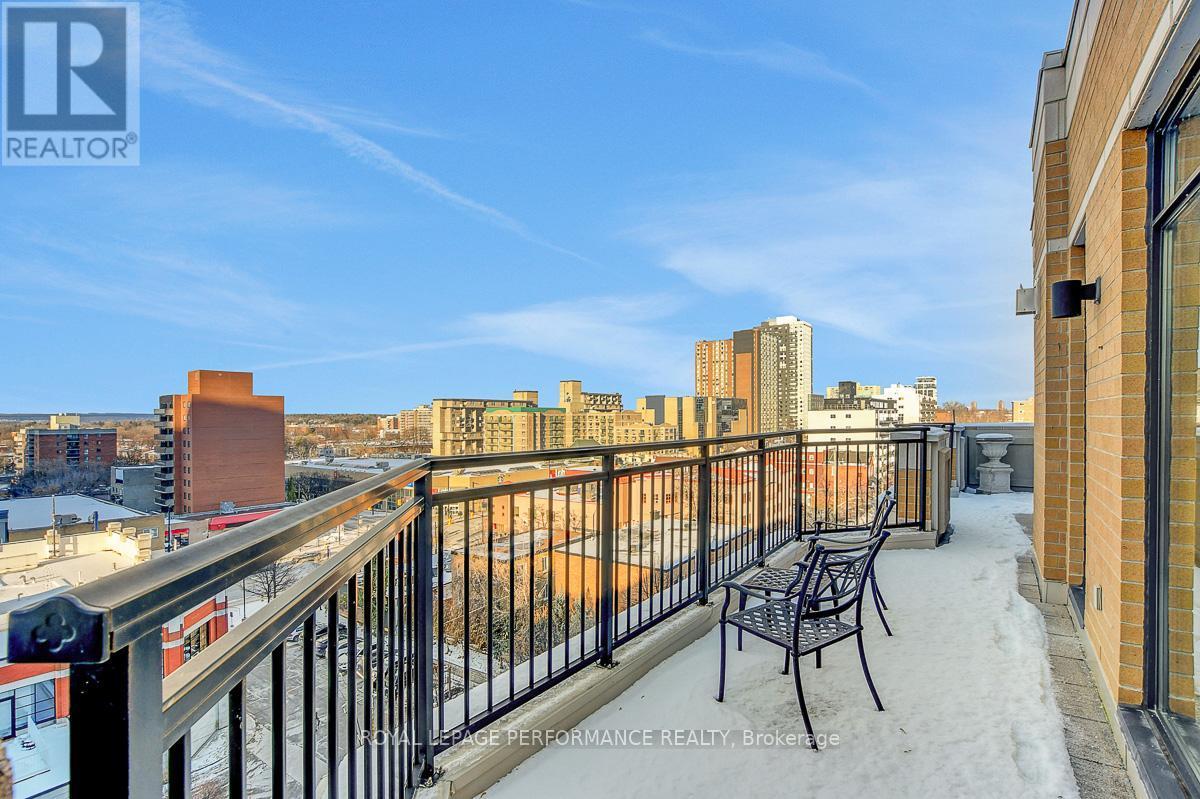 Ph2 - 260 Besserer Street, Ottawa, ON - Outdoor