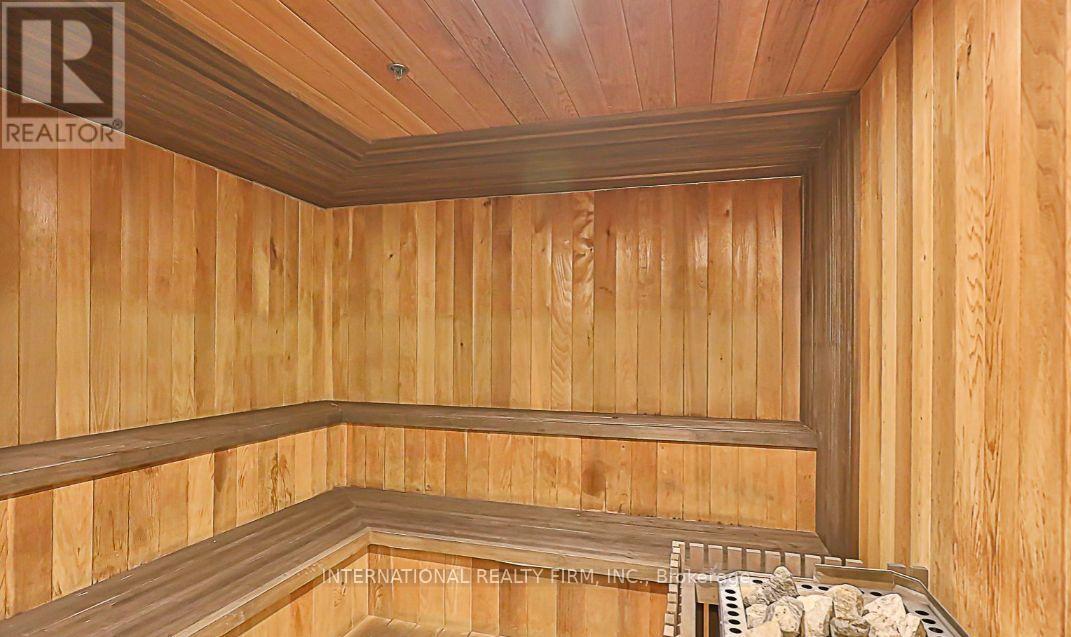 4216 - 11 Brunel Court, Toronto, ON - Indoor Photo Showing Other Room