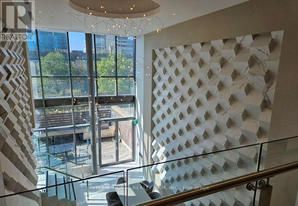 4216 - 11 Brunel Court, Toronto, ON - Indoor Photo Showing Other Room