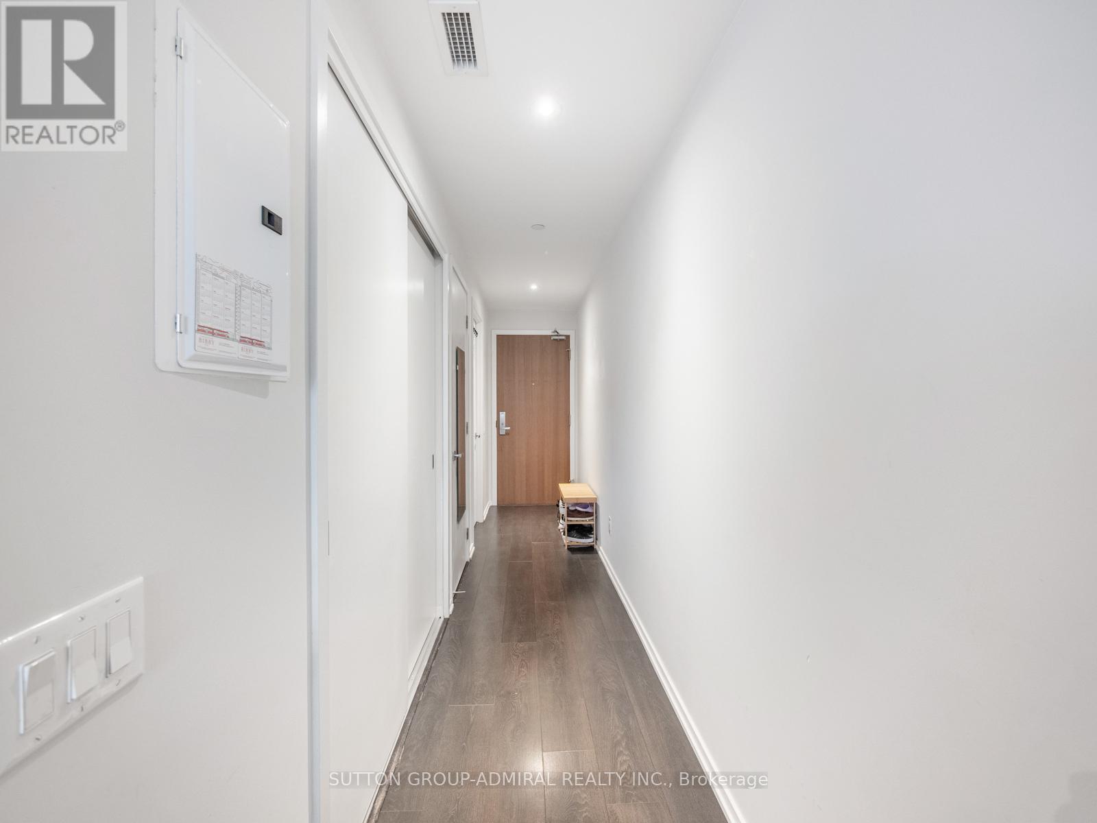 406 - 783 Bathurst Street, Toronto, ON - Indoor Photo Showing Other Room