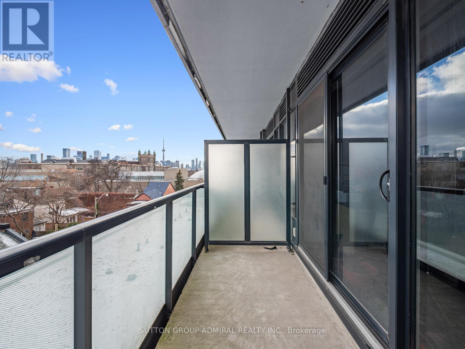 406 - 783 Bathurst Street, Toronto, ON - Outdoor With Balcony With Exterior