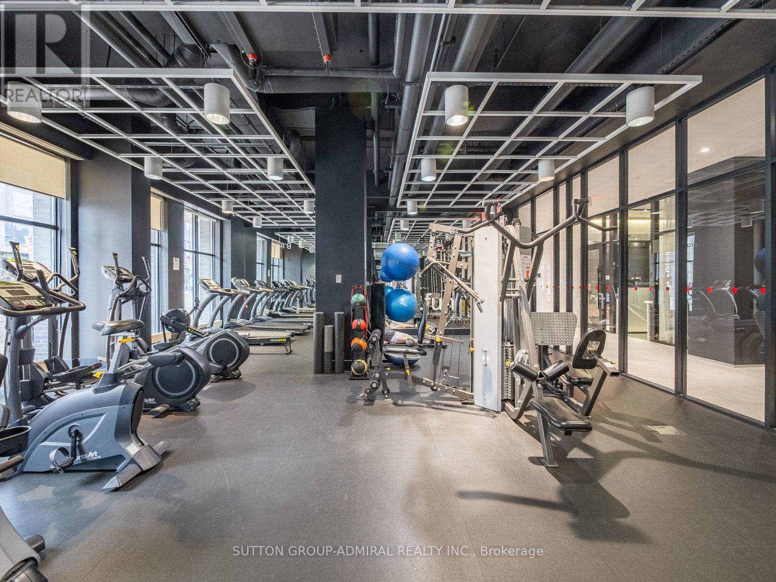 406 - 783 Bathurst Street, Toronto, ON - Indoor Photo Showing Gym Room