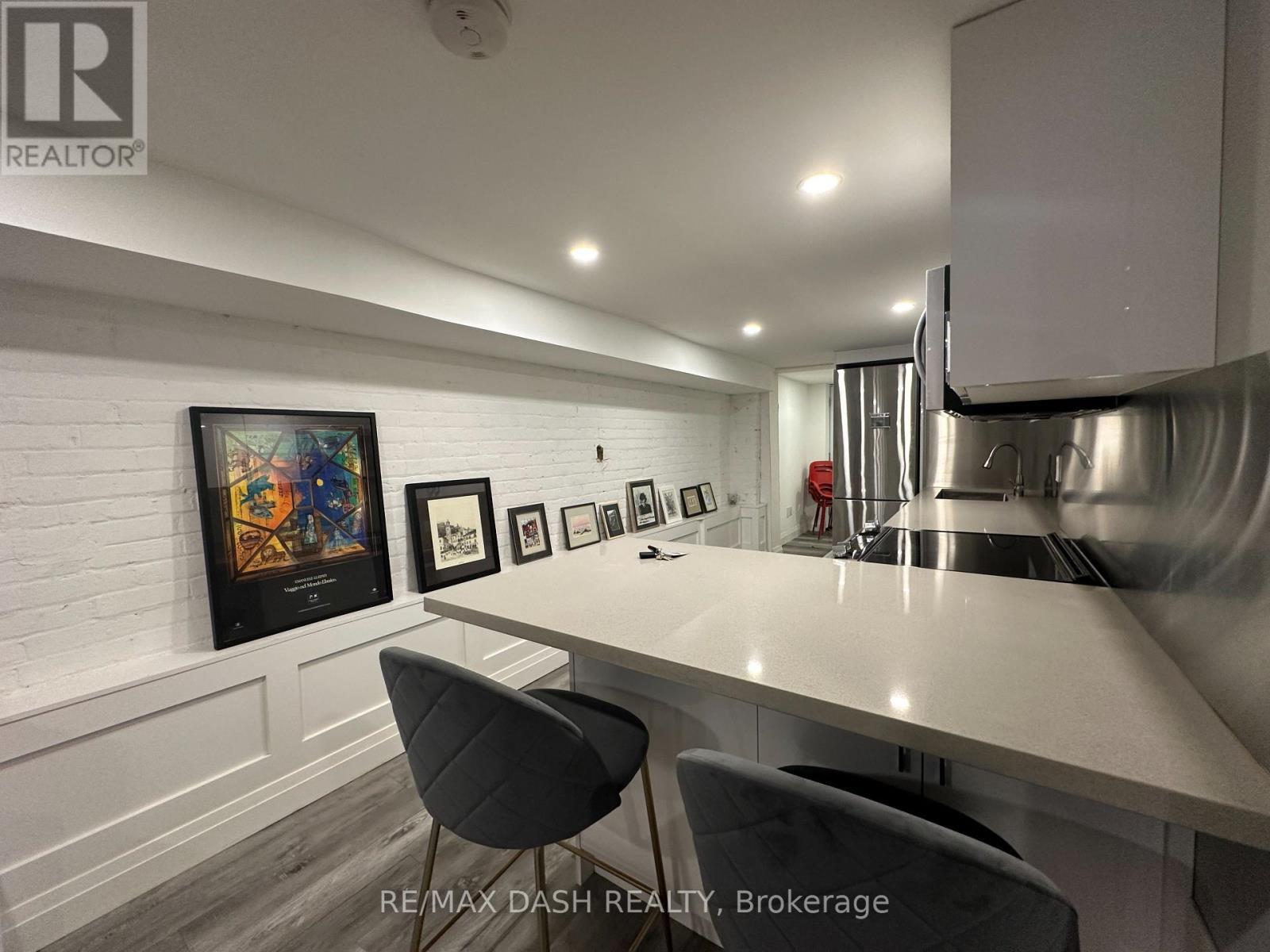 Bsmt - 725 Palmerston Avenue W, Toronto, ON - Indoor