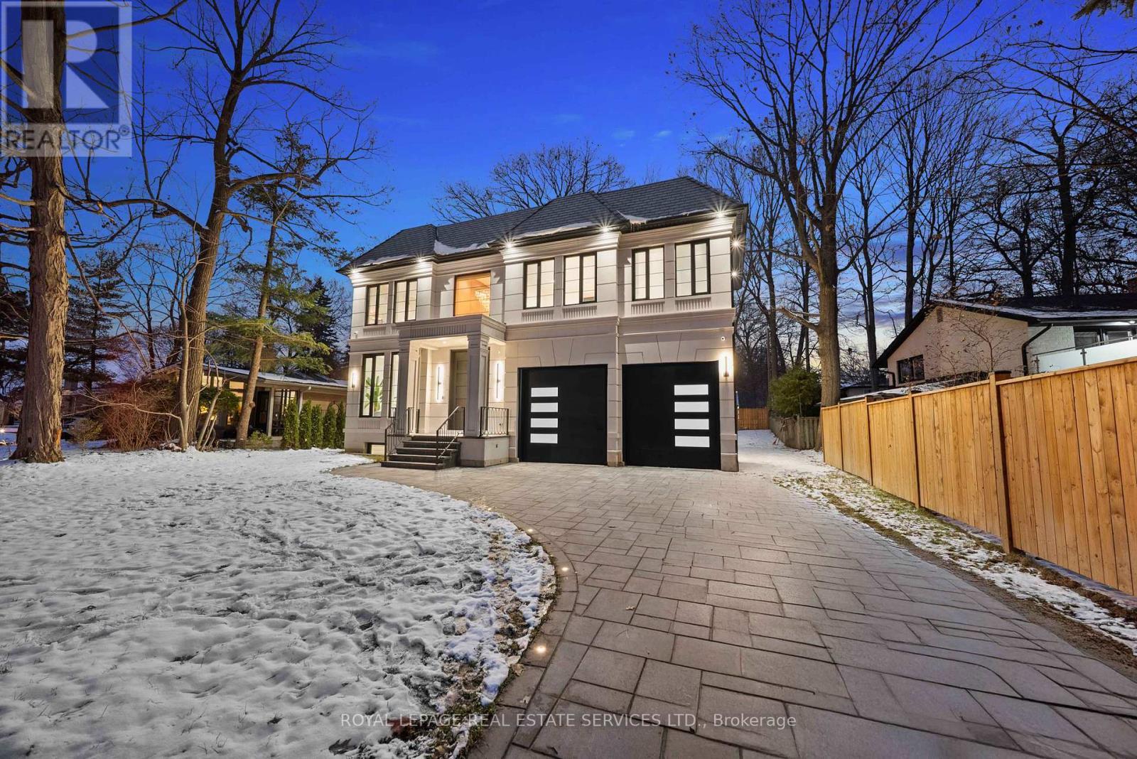 Building Exterior - 4 Waxwing Place, Toronto, ON - Outdoor