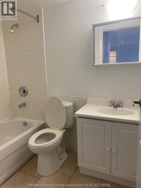 485 Windsor Unit# 904, Windsor, ON - Indoor Photo Showing Bathroom