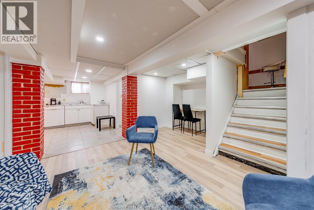 961 Ouellette Unit# 1, Windsor, ON - Indoor