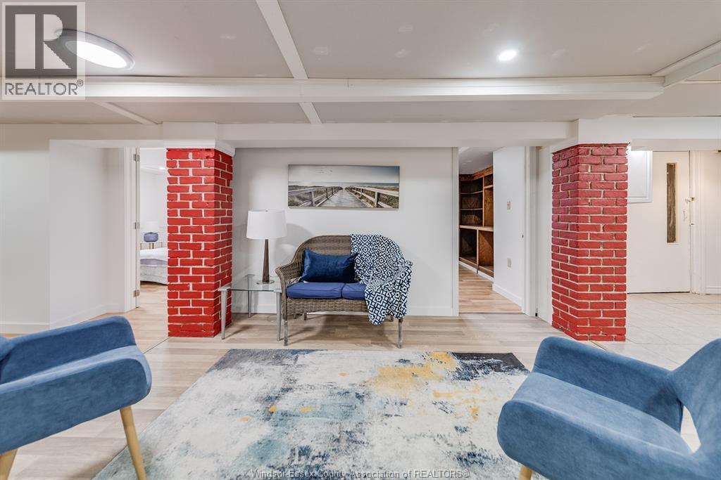 961 Ouellette Unit# 1, Windsor, ON - Indoor Photo Showing Other Room