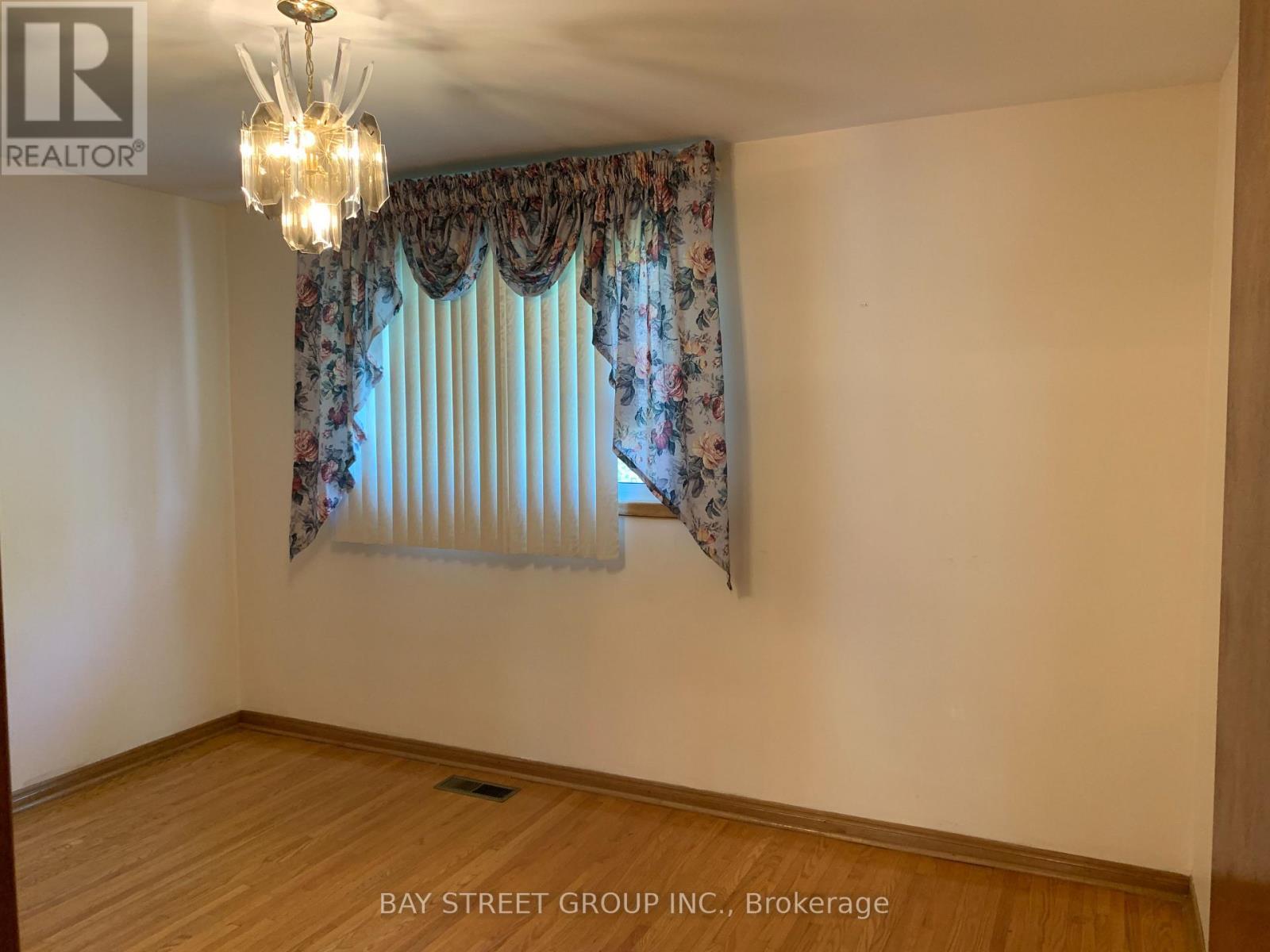 Main - 126 Cass Avenue, Toronto, ON - Indoor Photo Showing Other Room