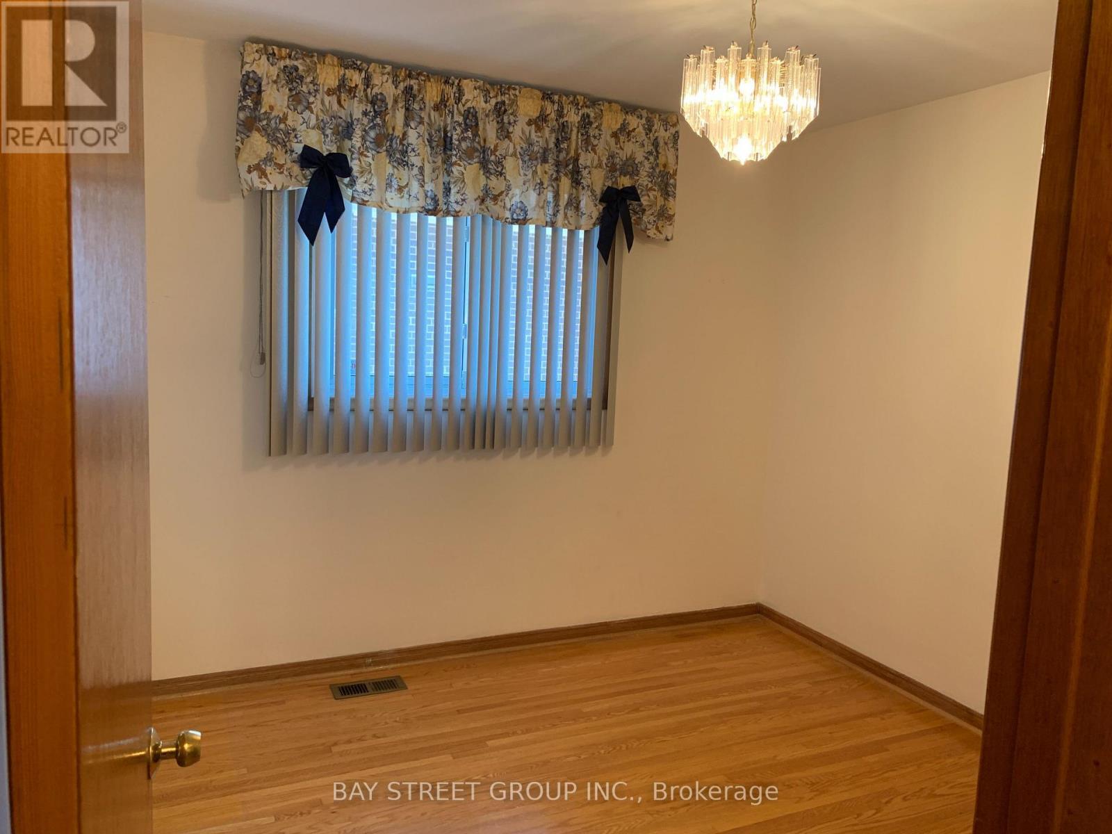 Main - 126 Cass Avenue, Toronto, ON - Indoor Photo Showing Other Room