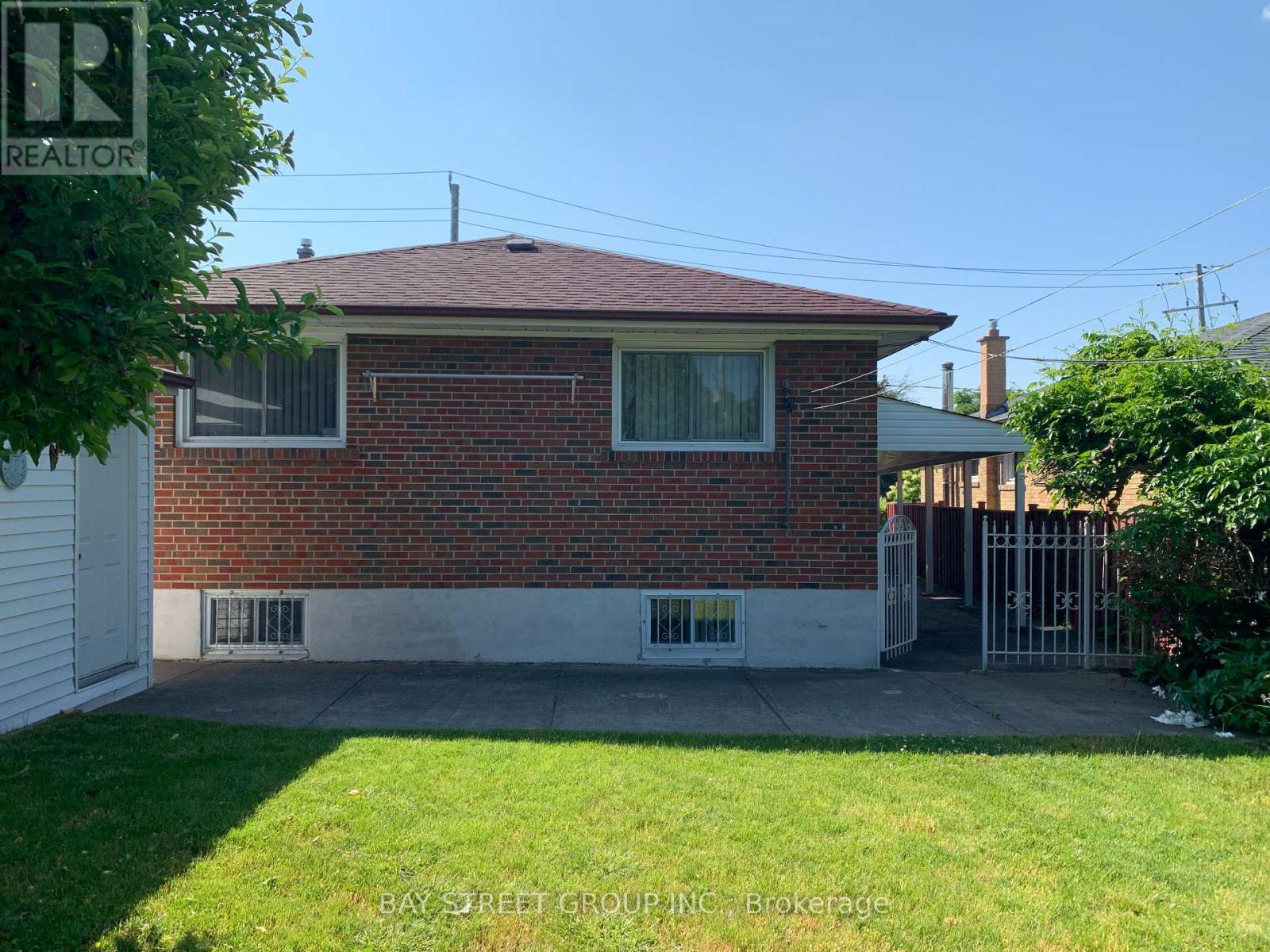 Main - 126 Cass Avenue, Toronto, ON - Outdoor