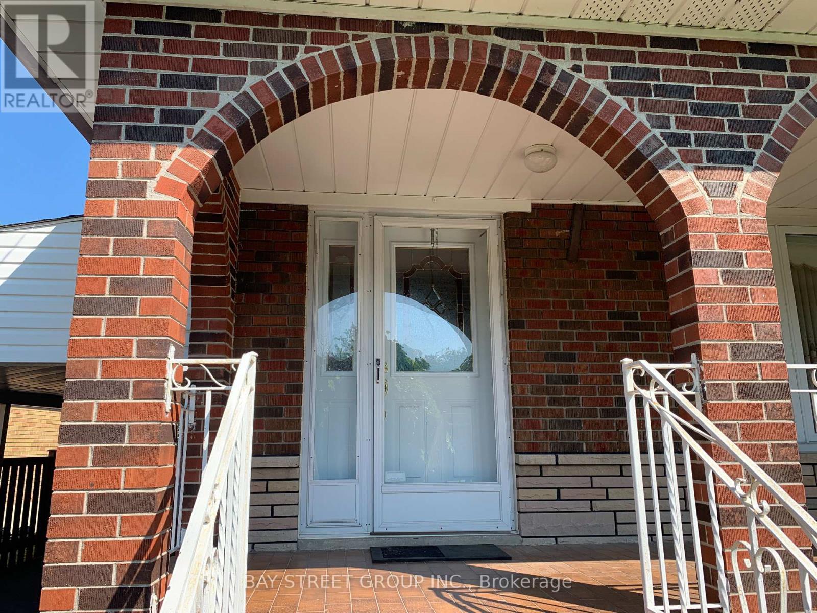 Main - 126 Cass Avenue, Toronto, ON - Outdoor With Exterior