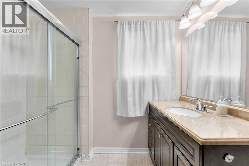 5132 Morrison Street, Niagara Falls, ON - Indoor Photo Showing Bathroom