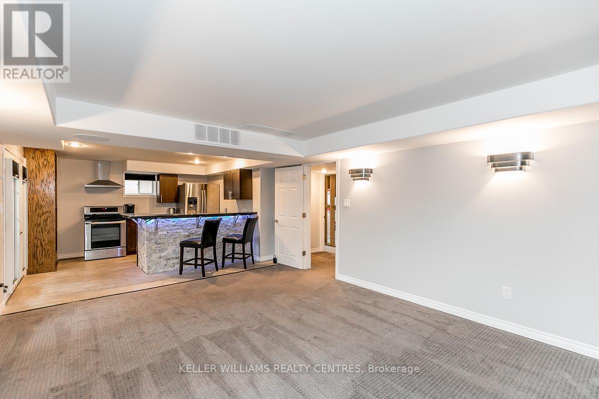 1381 Hunter Street, Innisfil, ON - Indoor