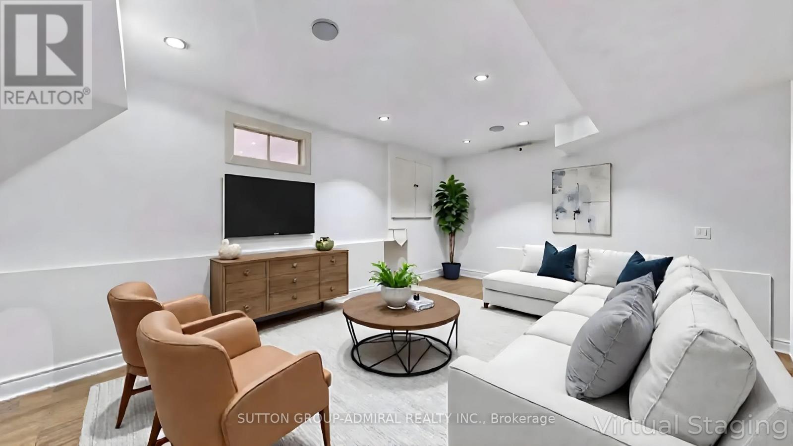 59 Springer Drive, Richmond Hill, ON - Indoor Photo Showing Living Room