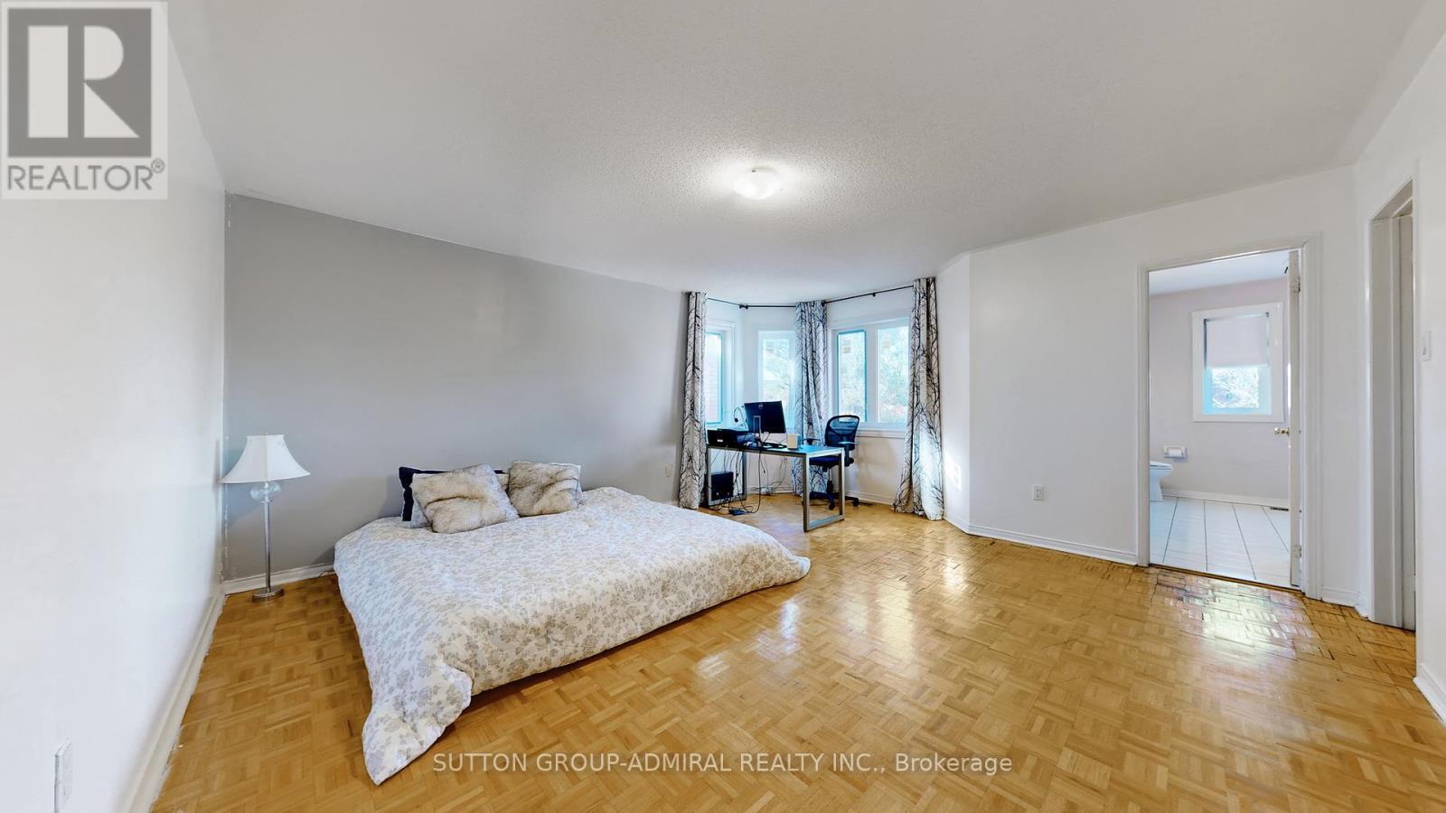 59 Springer Drive, Richmond Hill, ON - Indoor Photo Showing Bedroom