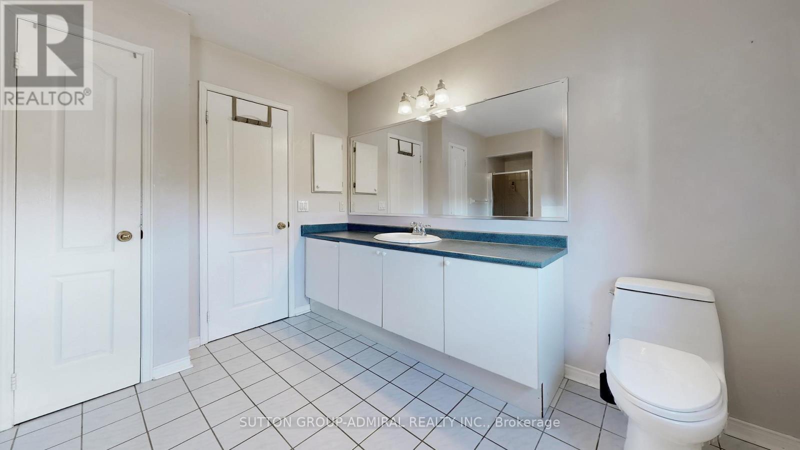 59 Springer Drive, Richmond Hill, ON - Indoor Photo Showing Bathroom