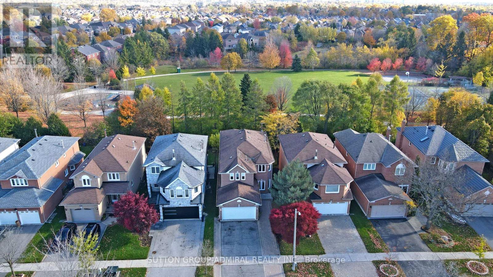 59 Springer Drive, Richmond Hill, ON - Outdoor