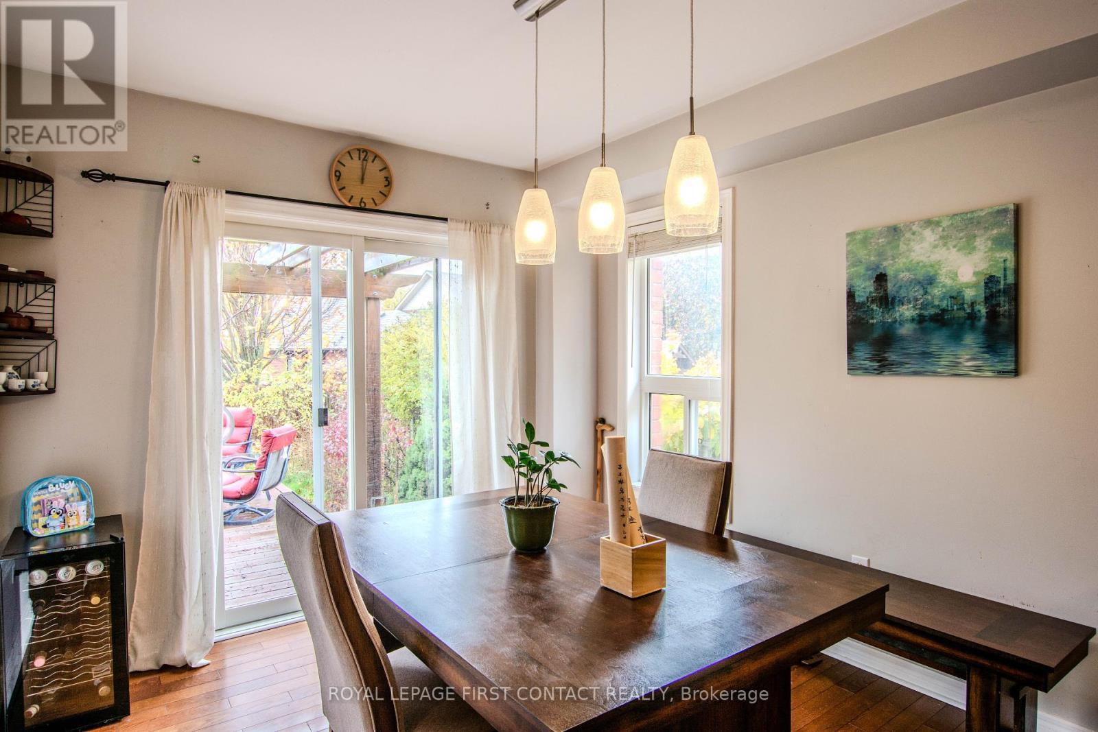63 Gore Drive, Barrie, ON - Indoor Photo Showing Dining Room