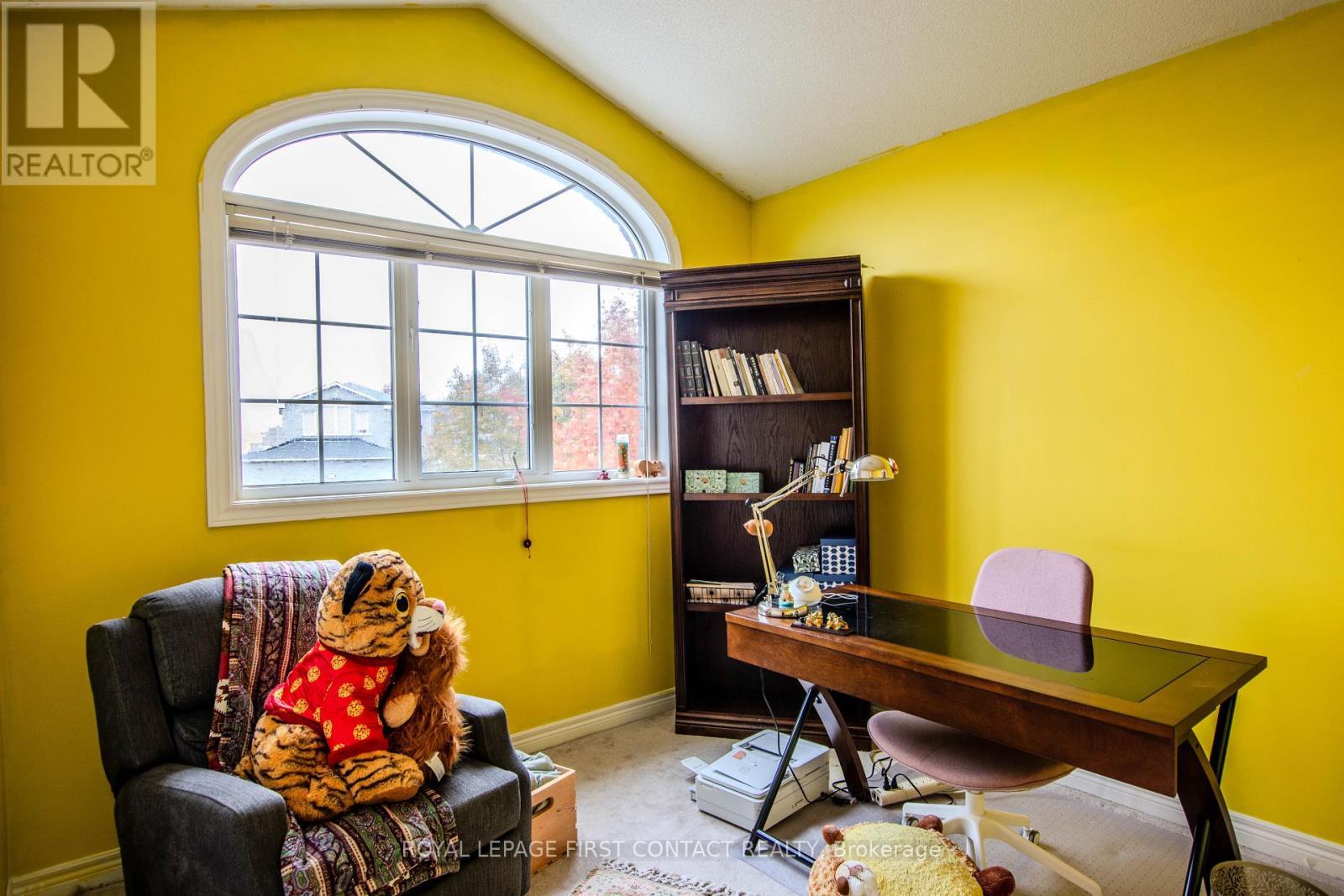 63 Gore Drive, Barrie, ON - Indoor Photo Showing Office