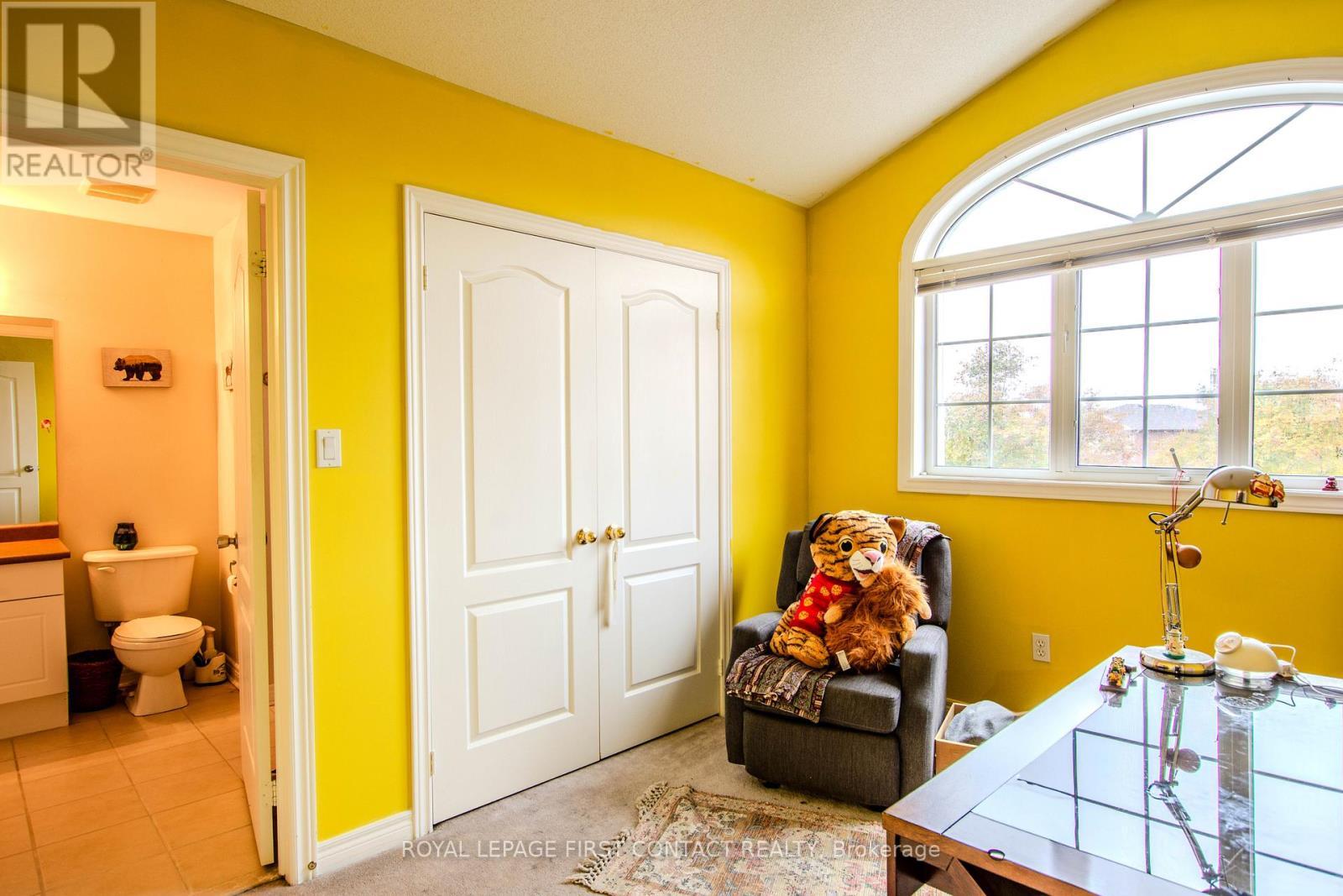 63 Gore Drive, Barrie, ON - Indoor Photo Showing Other Room